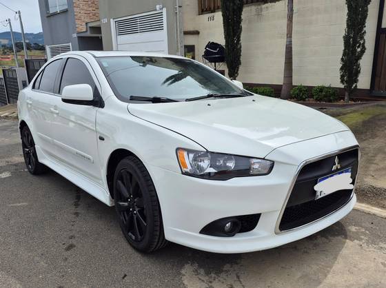 MITSUBISHI LANCER 2.0 GT 16V GASOLINA 4P AUTOMÁTICO MITSUBISHI LANCER 2.0 GT 16V GASOLINA 4P AUTOMÁTICO